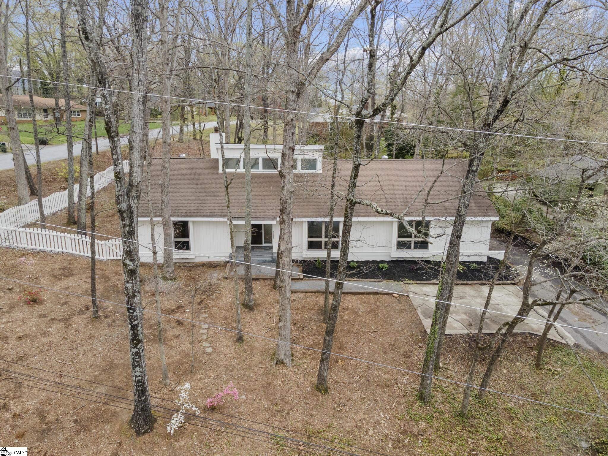 14 Kingsbury Road Greenville, SC 29617 - Photo 29 of 35 Gallery Image 29
