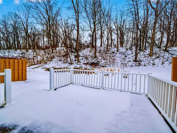 $279,900 | 86 Amberwood Place, Greece, NY 14626