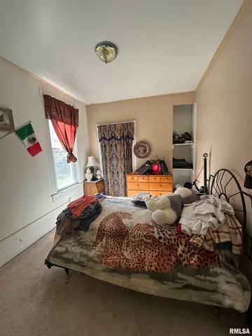 $55,000 | 1300 South Greenlawn Avenue, Peoria, IL 61605