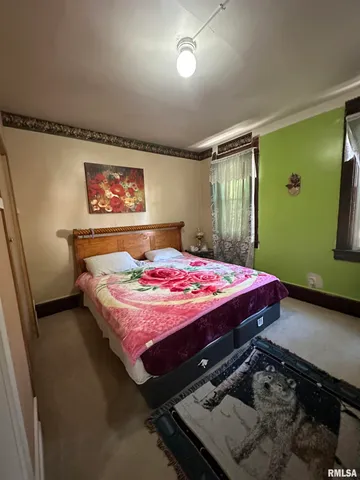 $55,000 | 1300 South Greenlawn Avenue, Peoria, IL 61605