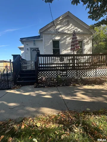 $55,000 | 1300 South Greenlawn Avenue, Peoria, IL 61605