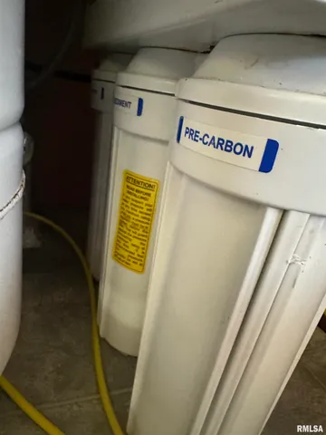 $55,000 | 1300 South Greenlawn Avenue, Peoria, IL 61605