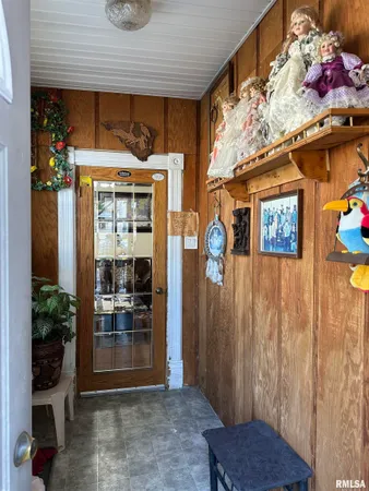 $55,000 | 1300 South Greenlawn Avenue, Peoria, IL 61605