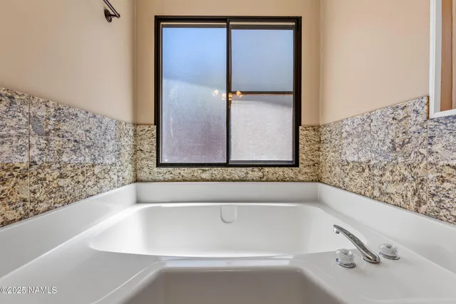 $175,000 | 2401 West Rte 66, Unit 55, Flagstaff, AZ 86001