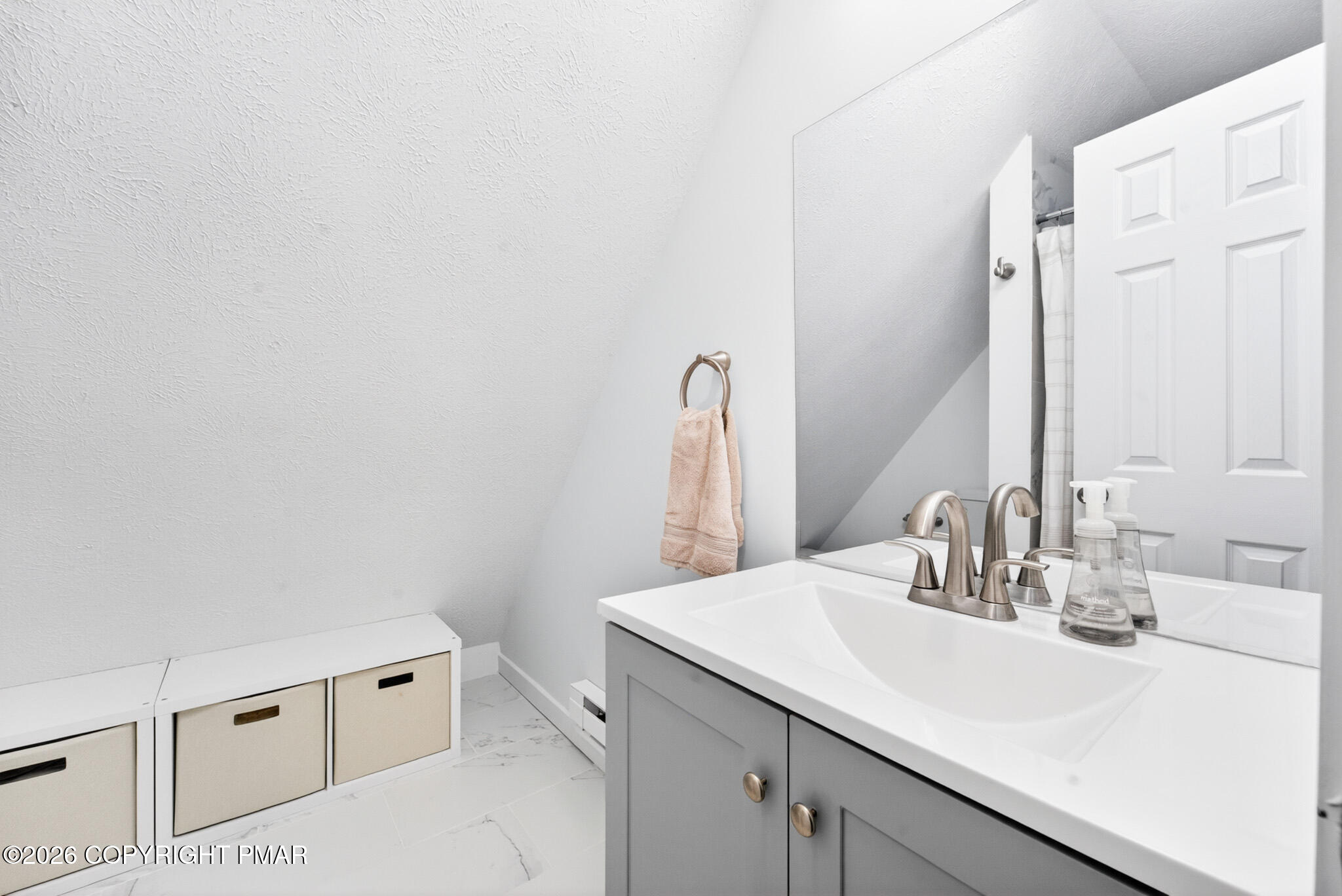 3166 Cherry Ridge Road Bushkill, PA 18324 - Photo 19 of 43 Master Bath