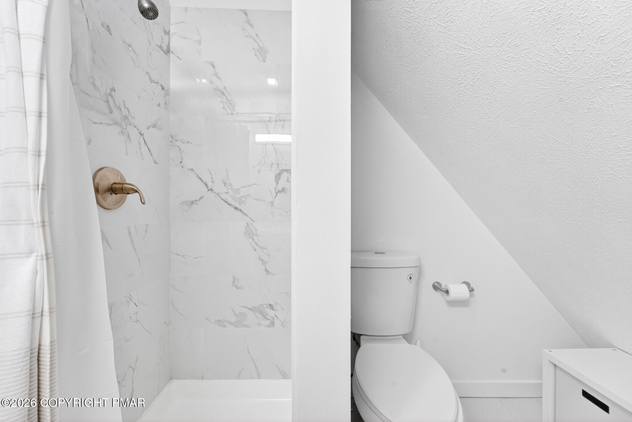 3166 Cherry Ridge Road Bushkill, PA 18324 - Photo 21 of 43 Master Bath Shower