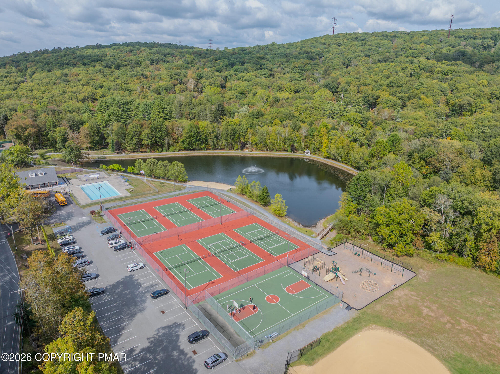 3166 Cherry Ridge Road Bushkill, PA 18324 - Photo 37 of 43 Saw Creek Amenities