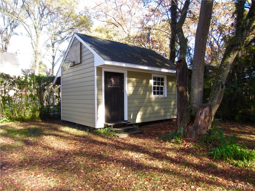 5103 Sylvan Road Richmond, VA 23225 - Photo 2 of 24 Gallery Image 2
