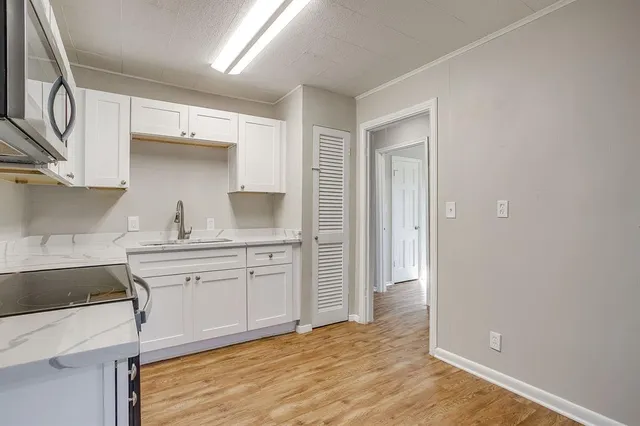 $212,500 | 5032 Hartford Drive, River Oaks, TX 76114