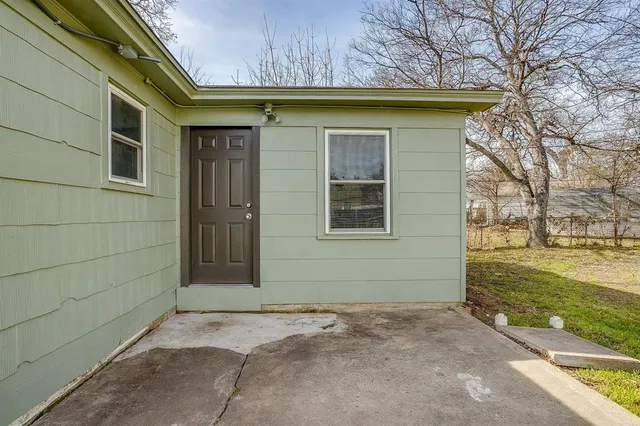 $212,500 | 5032 Hartford Drive, River Oaks, TX 76114