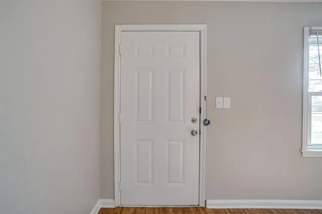 $212,500 | 5032 Hartford Drive, River Oaks, TX 76114