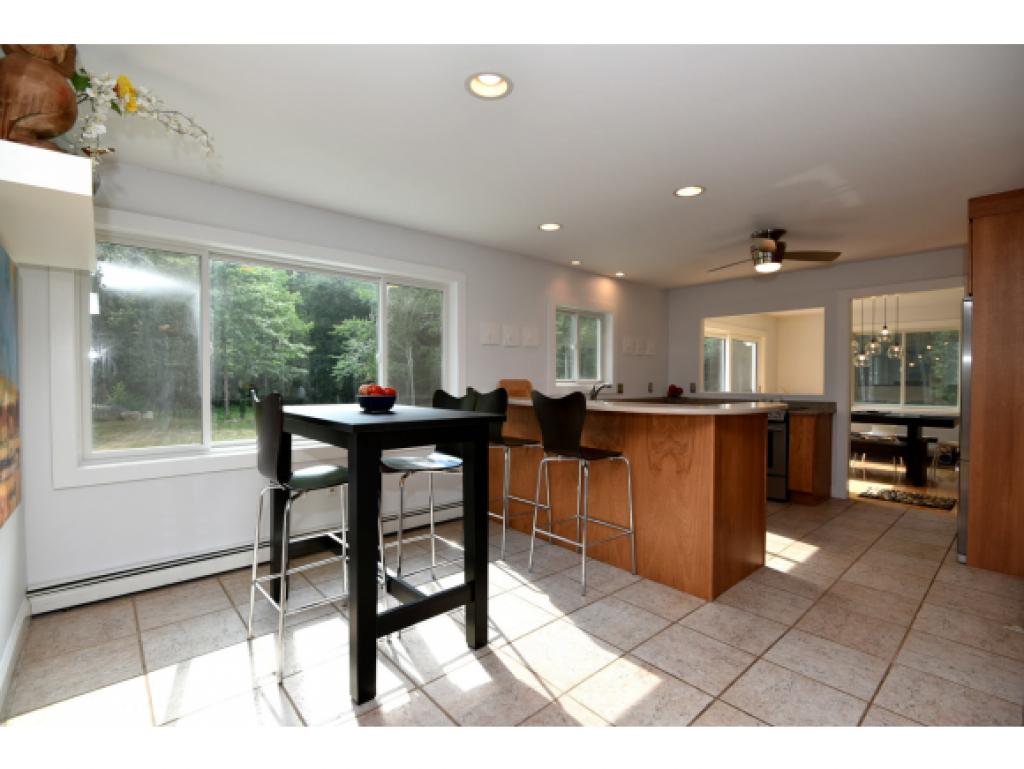 4 Chestnut Hill Road Amherst, NH 03031 - Photo 6 of 27