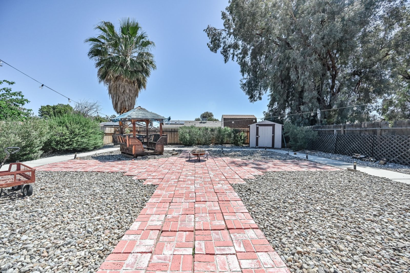 420 South Gateway Boulevard Ridgecrest, CA 93555 - Photo 31 of 32