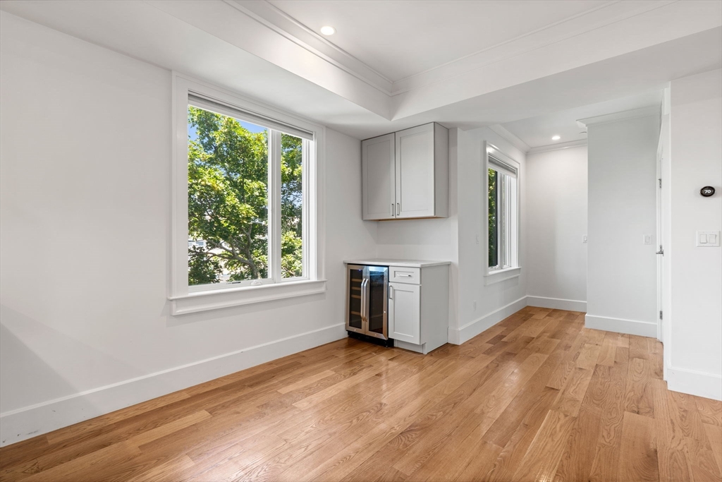 17 Vinton Street, Unit PH5 Boston, MA 02127 - Photo 5 of 19 Gallery Image 5