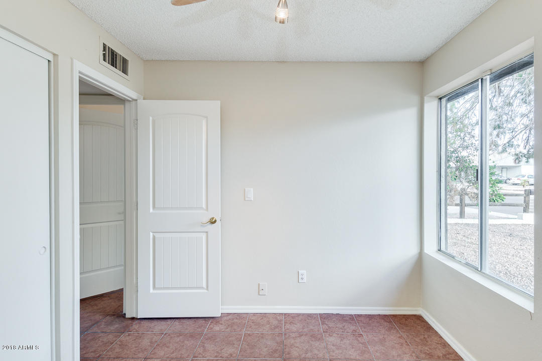 6426 West Hatcher Road Glendale, AZ 85302 - Photo 15 of 18 photo_15
