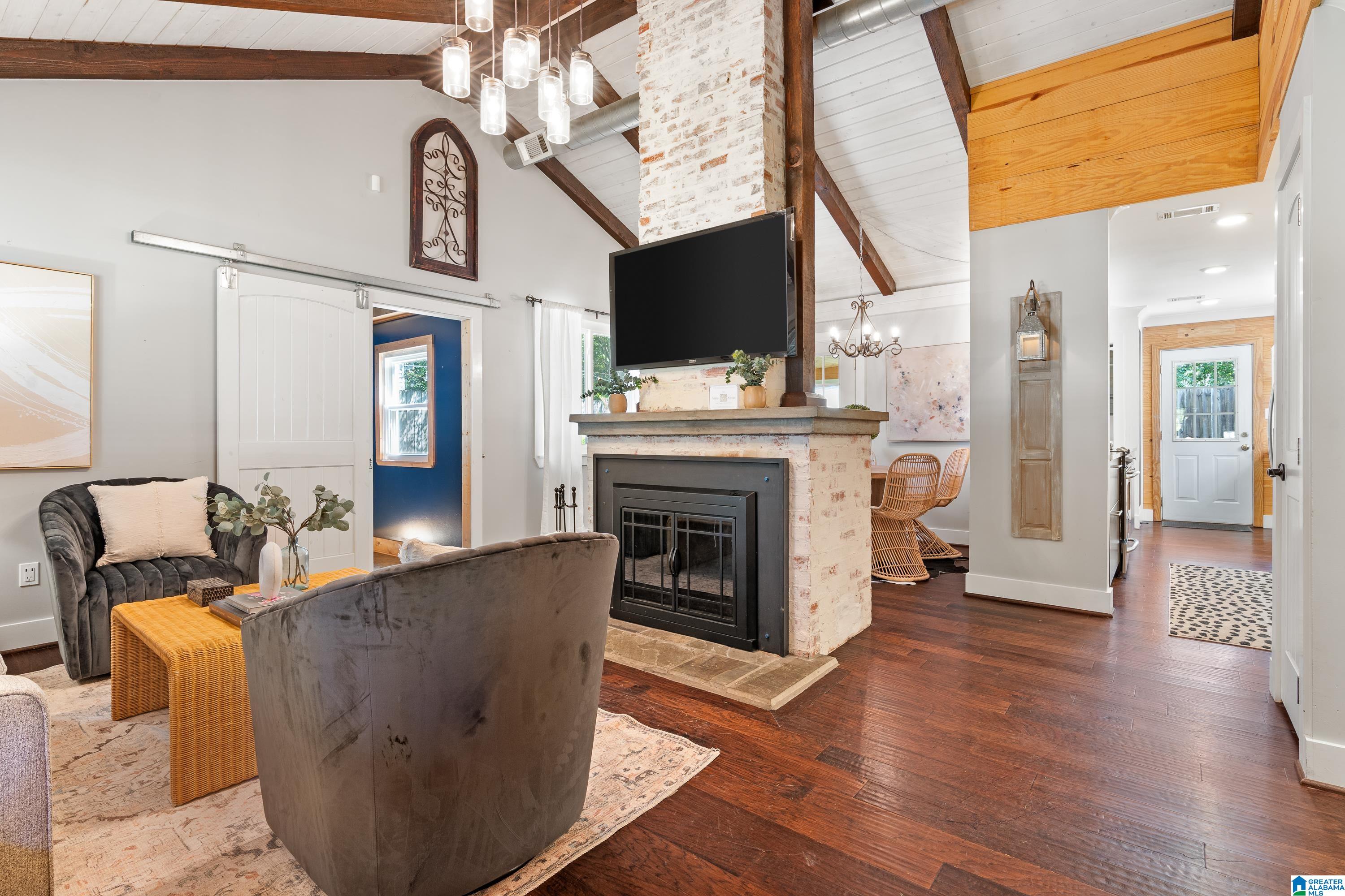 607 Strathmore Road Birmingham, AL 35213 - Photo 4 of 51