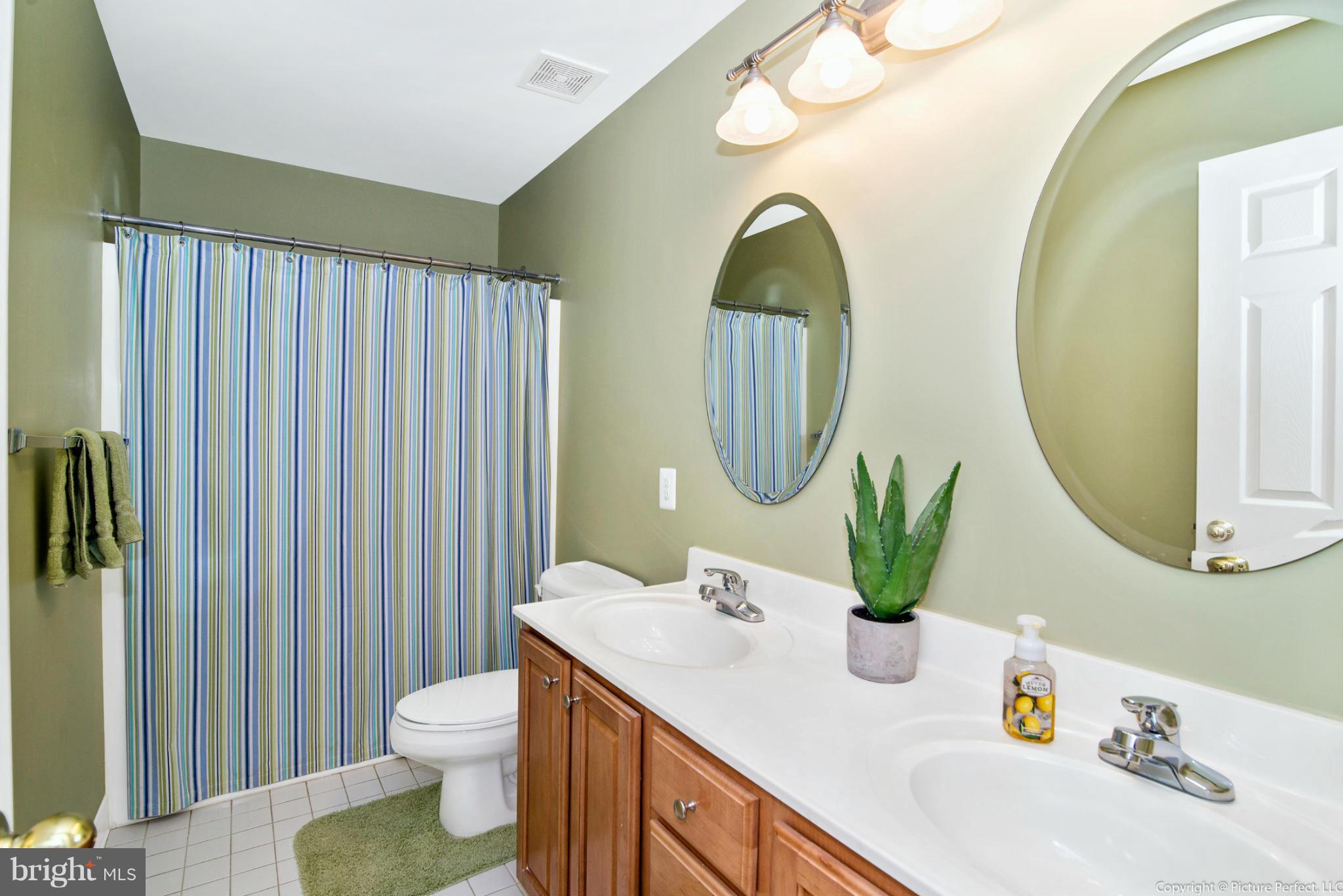 5735 Little Spring Way Frederick, MD 21704 - Photo 24 of 30 Bath