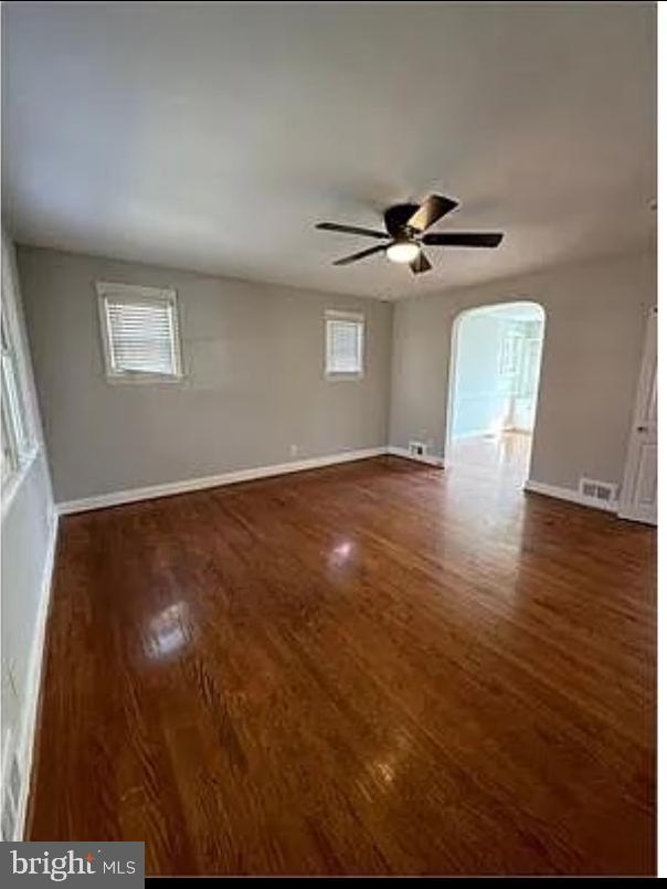 3909 Rosecrest Avenue Baltimore, MD 21215 - Photo 11 of 14