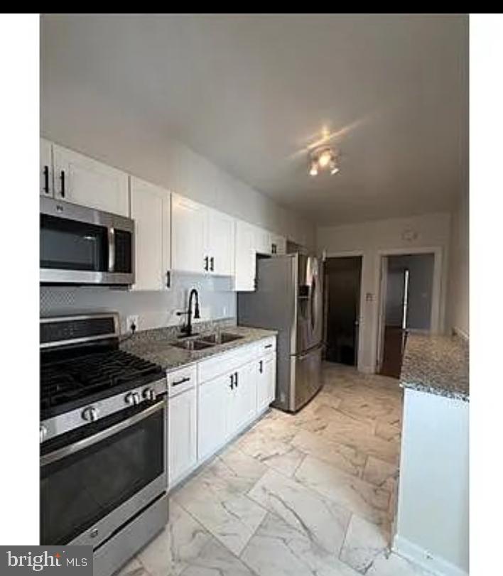 3909 Rosecrest Avenue Baltimore, MD 21215 - Photo 10 of 14