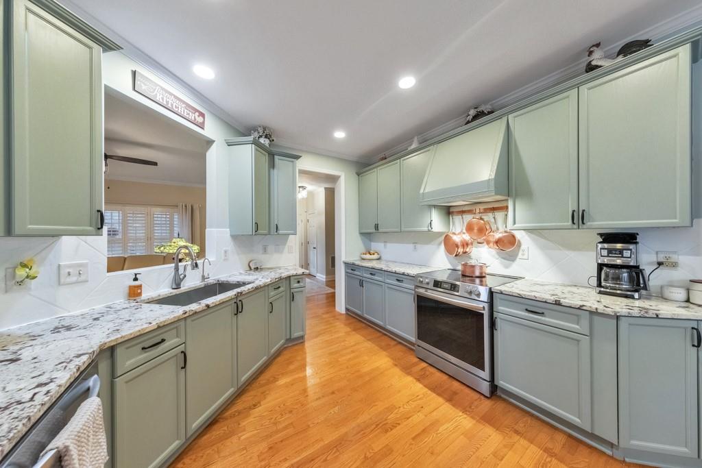 205 Sweetbriar Lane Canton, GA 30115 - Photo 13 of 46