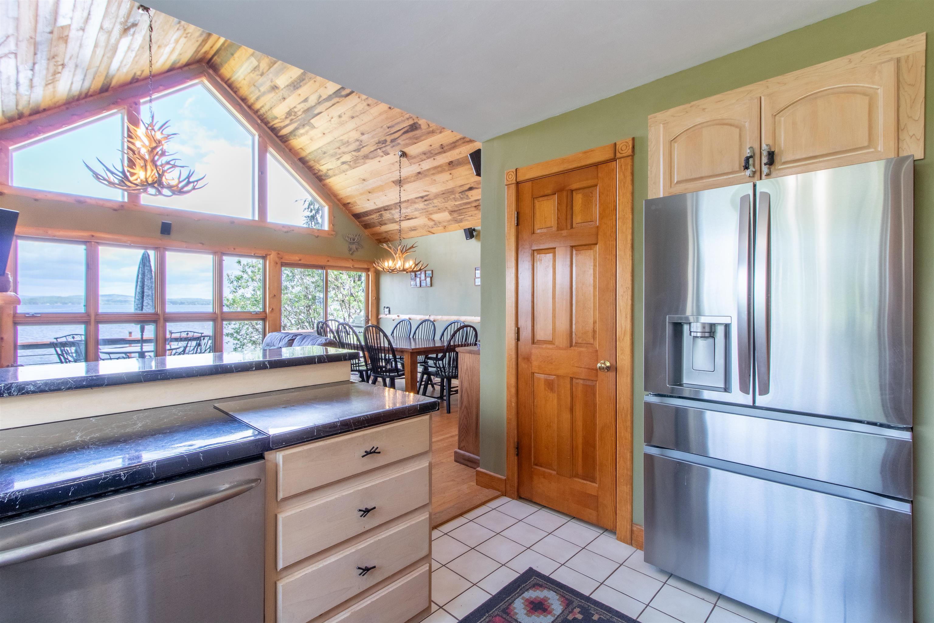 336 Spruce Street Newport, VT 05855 - Photo 17 of 46