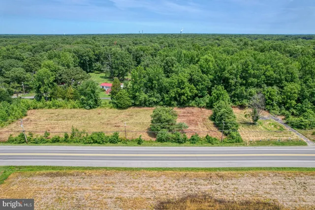 $249,800 | 6147 Summit Bridge Road, Townsend, DE 19734