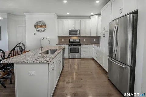 $499,000 | 925 Old Pasture Drive, Unit 925, Danbury, CT 06810