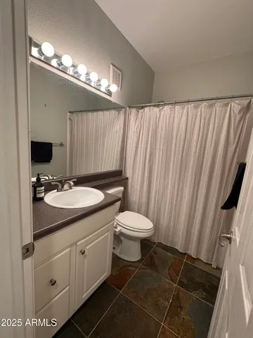 $1,850 | 4455 East Paradise Village Parkway South, Unit 1106, Phoenix, AZ 85032