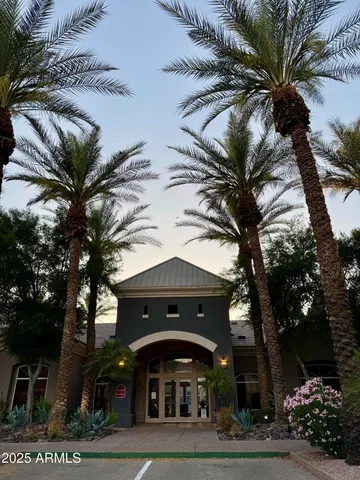 $1,850 | 4455 East Paradise Village Parkway South, Unit 1106, Phoenix, AZ 85032