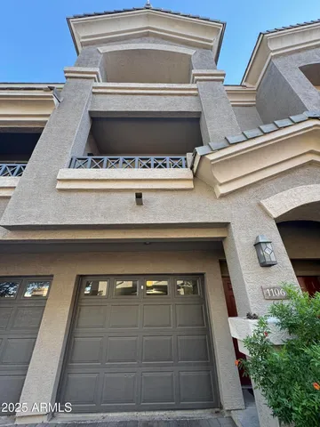 $1,850 | 4455 East Paradise Village Parkway South, Unit 1106, Phoenix, AZ 85032
