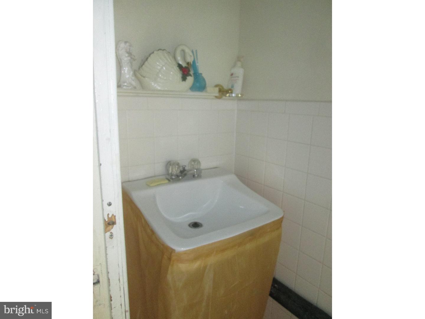 640 Locust Street Reading, PA 19604 - Photo 8 of 19 Gallery Image 8