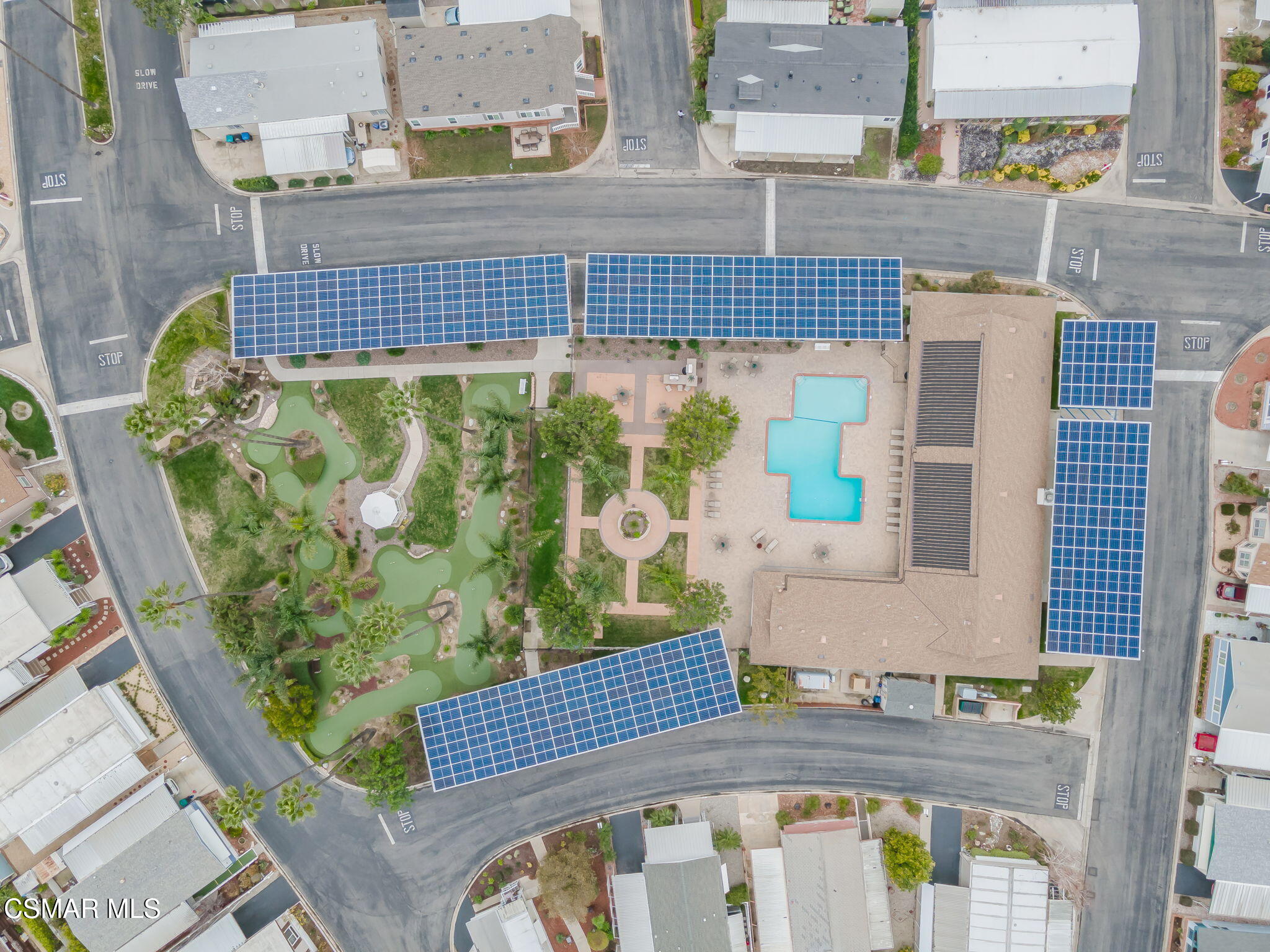 195 Tierra Rejada Road, Unit 71 Simi Valley, CA 93065 - Photo 8 of 15 a picture of a table and chair