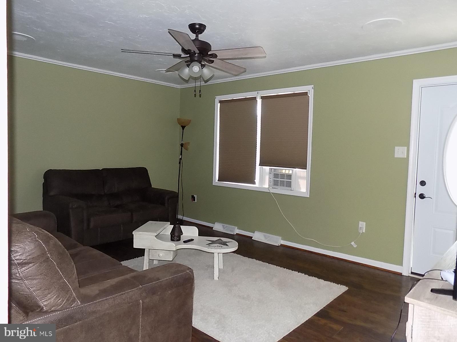 3425 Fox Ridge Court Dover, PA 17315 - Photo 12 of 40 Living room