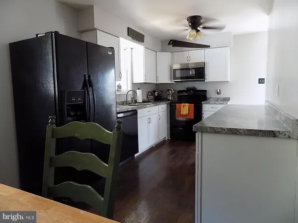 $215,000 | 3425 Fox Ridge Court, Dover, PA 17315