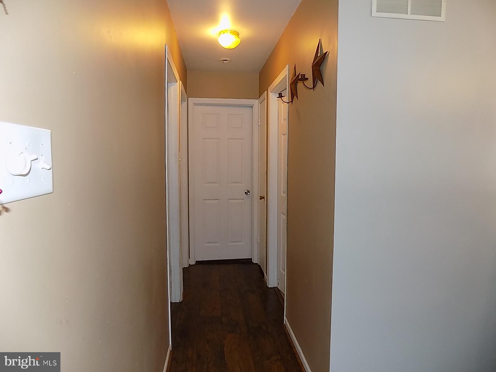 3425 Fox Ridge Court Dover, PA 17315 - Photo 23 of 40 Hallway