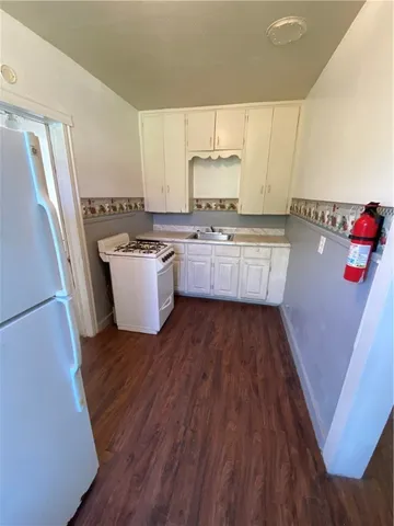 $800 | 238 Watson Street, Unit B, Corpus Christi, TX 78415