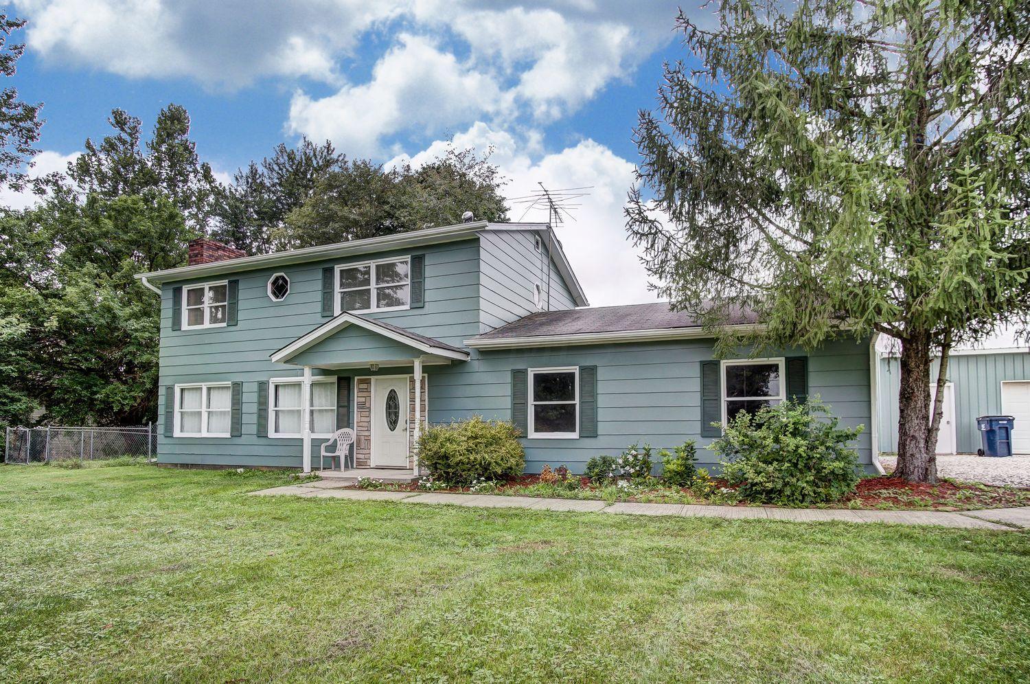 4310 Lancaster Road Granville, OH 43023 - Photo 2 of 34