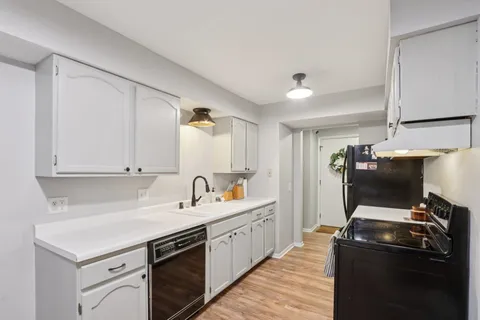 $265,000 | 5506 Century, Unit 1, Middleton, WI 53562