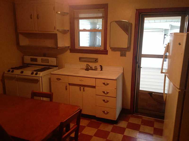 438 Evergreen Road Leechburg, PA 15656 - Photo 7 of 21 Kitchen.