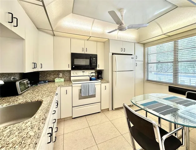 $125,000 | 2504 Antigua Terrace, Unit D2, Coconut Creek, FL 33066