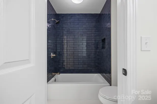 $525,000 | 2520 Barrington Court, Rock Hill, SC 29732