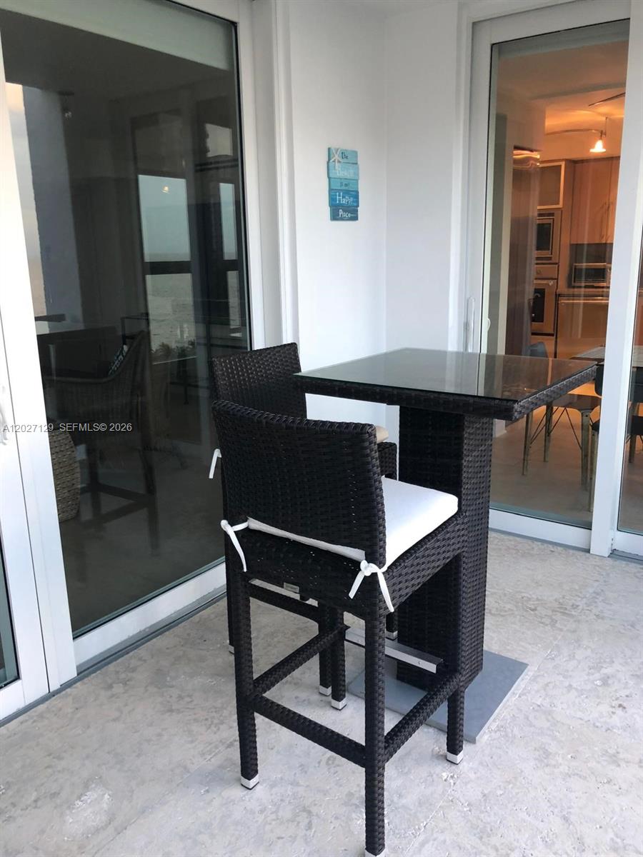 607 Ocean Drive, Unit 9K Key Biscayne, FL 33149 - Photo 30 of 31