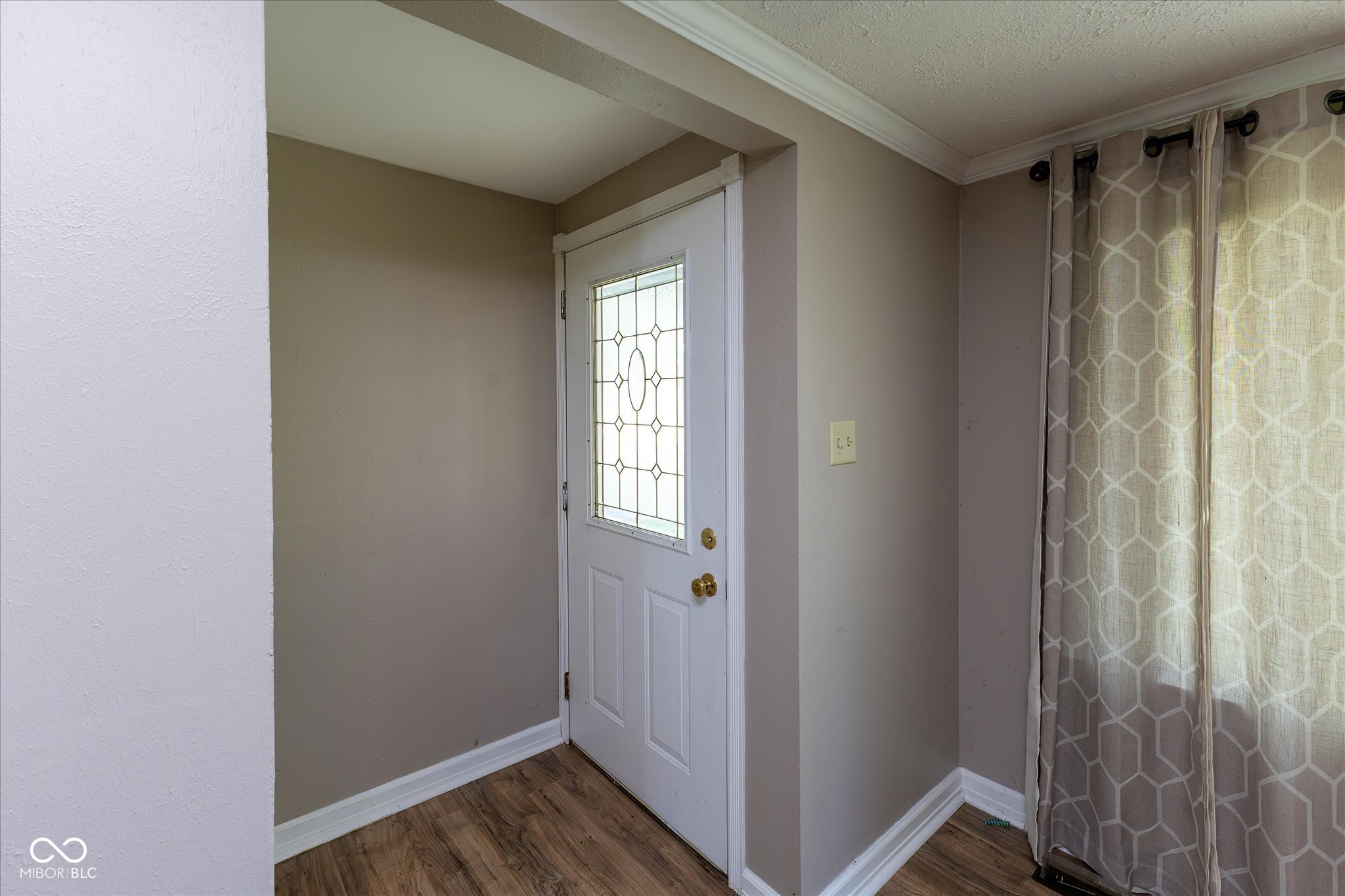 113 North Raceway Road Indianapolis, IN 46234 - Photo 2 of 22 Gallery Image 2