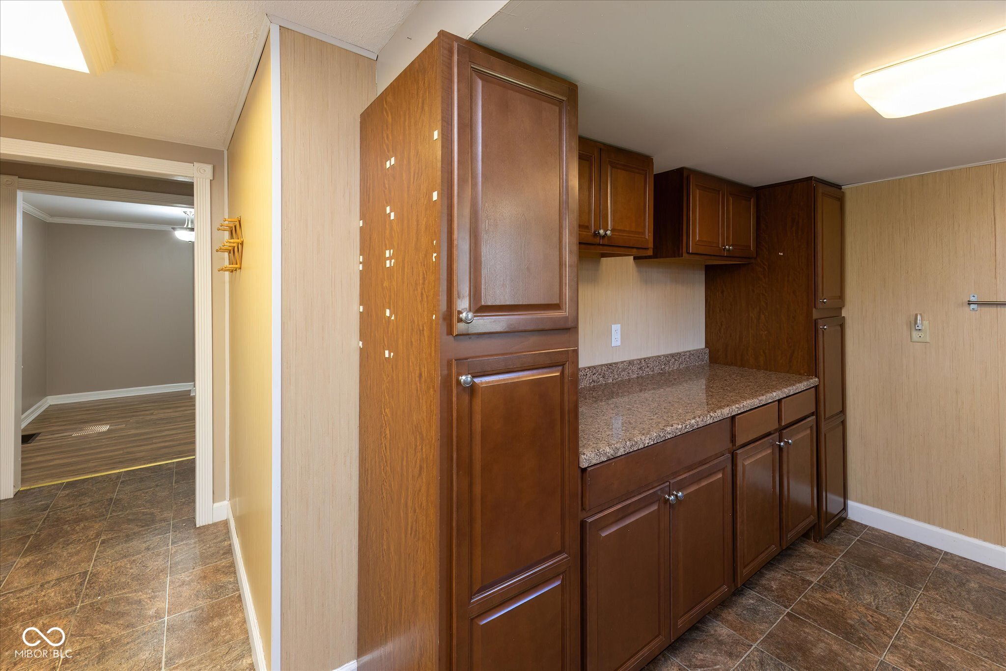 113 North Raceway Road Indianapolis, IN 46234 - Photo 6 of 22 Gallery Image 6