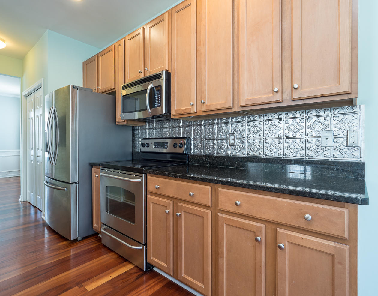 2262 Sandy Point Lane Mount Pleasant, SC 29466 - Photo 14 of 42 Kitchen