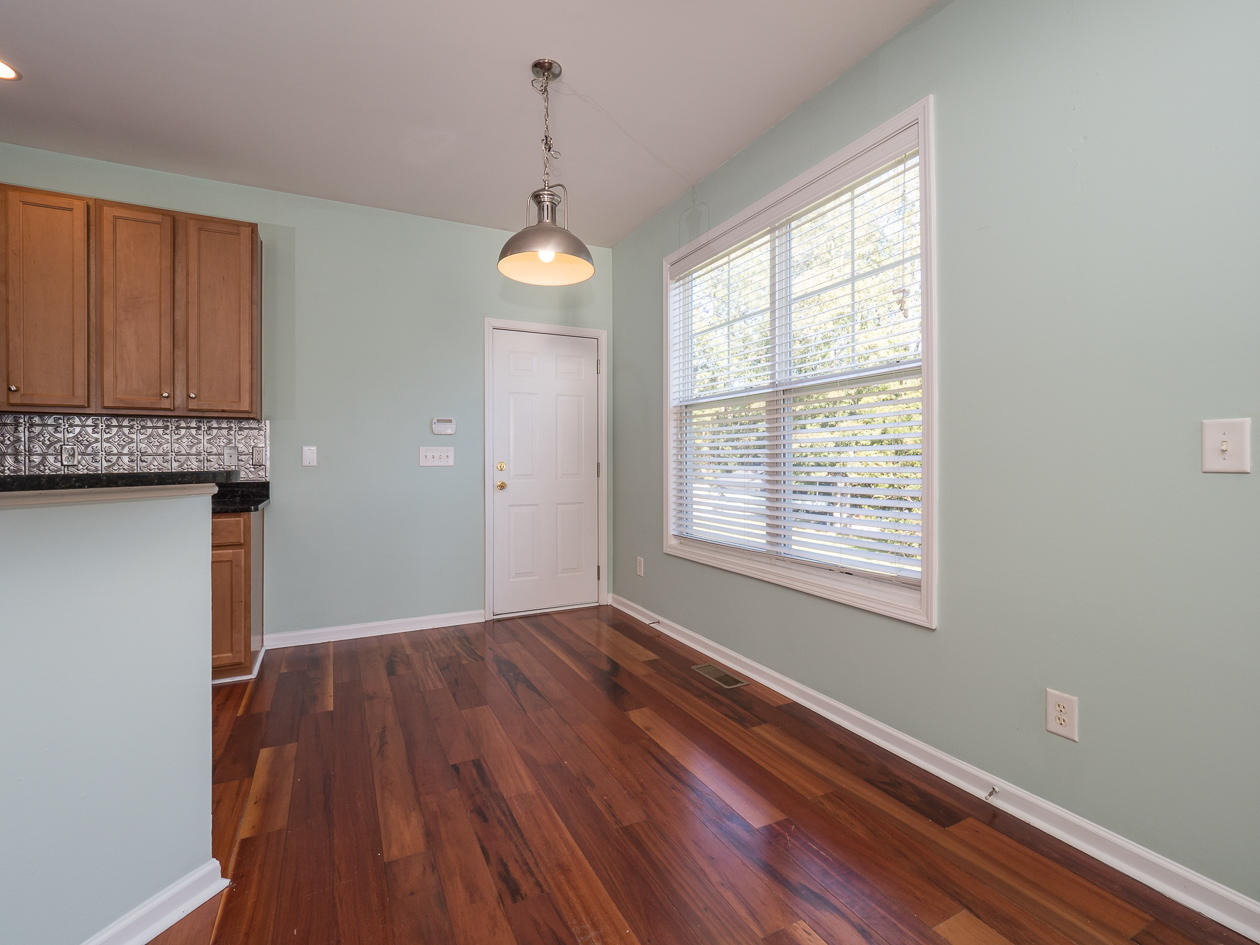 2262 Sandy Point Lane Mount Pleasant, SC 29466 - Photo 16 of 42 Eat-in Kitchen
