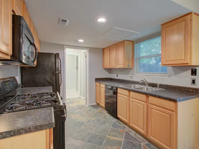 $2,350 | 2901 Burning Oak Drive, Unit B, Austin, TX 78704