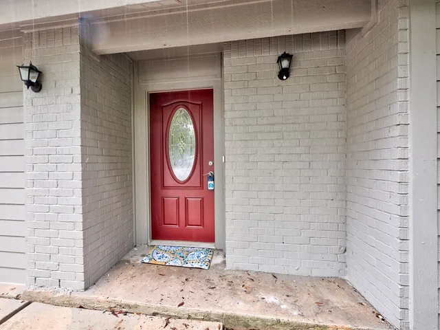 $2,350 | 2901 Burning Oak Drive, Unit B, Austin, TX 78704