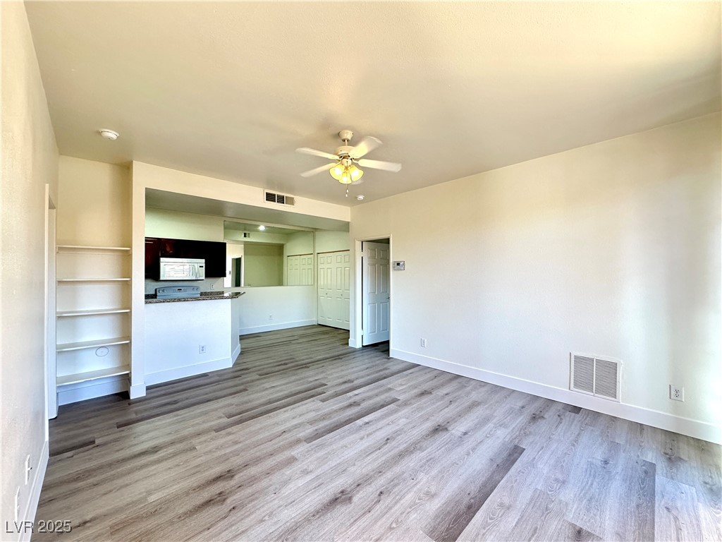 5142 South Jones Boulevard, Unit 102 Las Vegas, NV 89118 - Photo 7 of 25