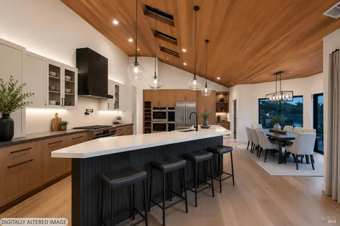 $2,595,000 | 801 Samantha Court, Healdsburg, CA 95448